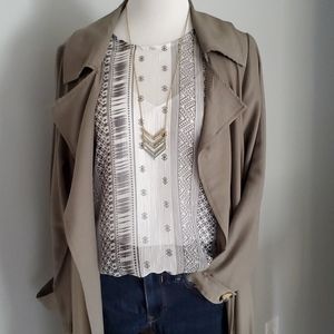 Express Print Bodysuit Blouse